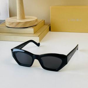 Loewe Sunglasses 18